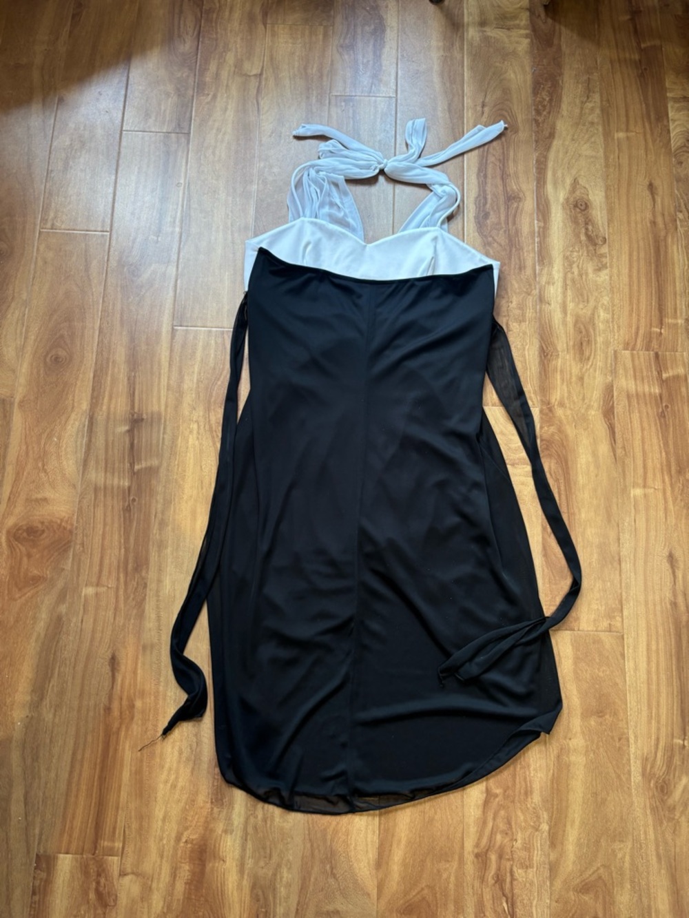 Black and White y2k Halter Dress - Picture 11 of 12